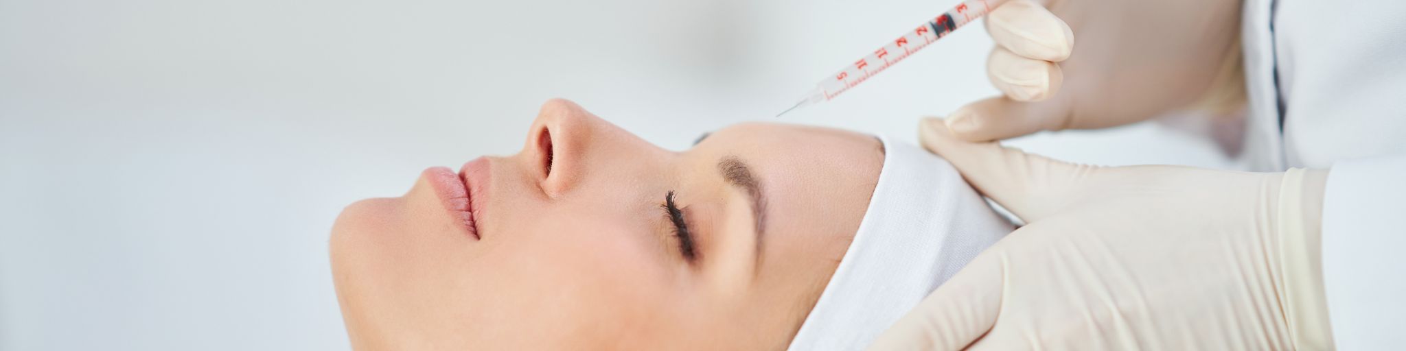Sculptra estimulador colágeno para el rejuvenecimiento facial en Clinica Aestheticlinic