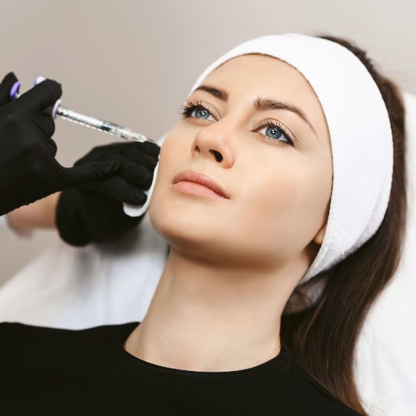 Sculptra Sevilla en la clinica de medicina estetica AesthetiClinic